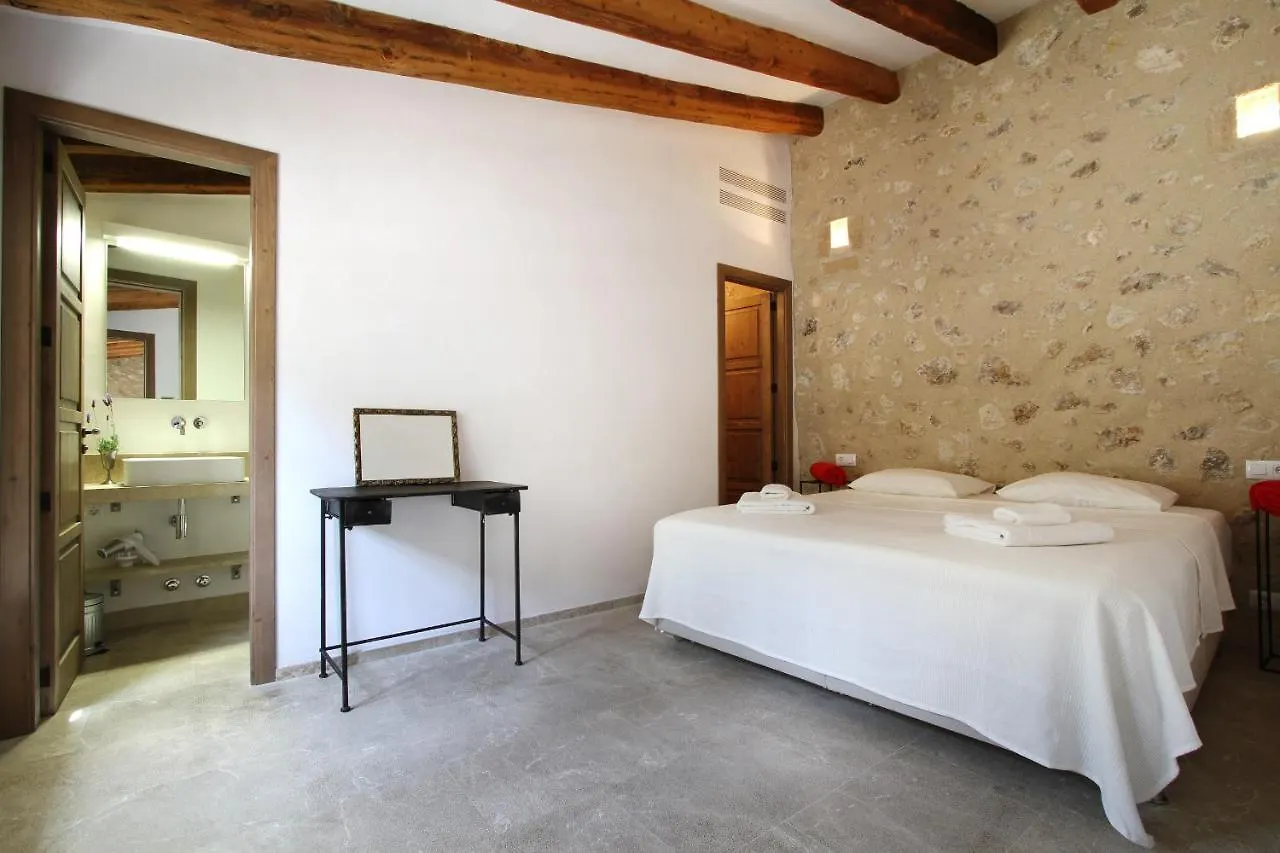 Can Suau Dalt Port de Pollenca 0*,